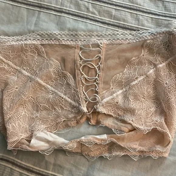 Victoria’s Secret high waist panty size large - Picture 2 of 6